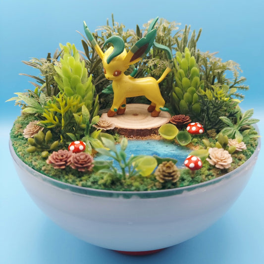 Leafeon Terrarium (Large)