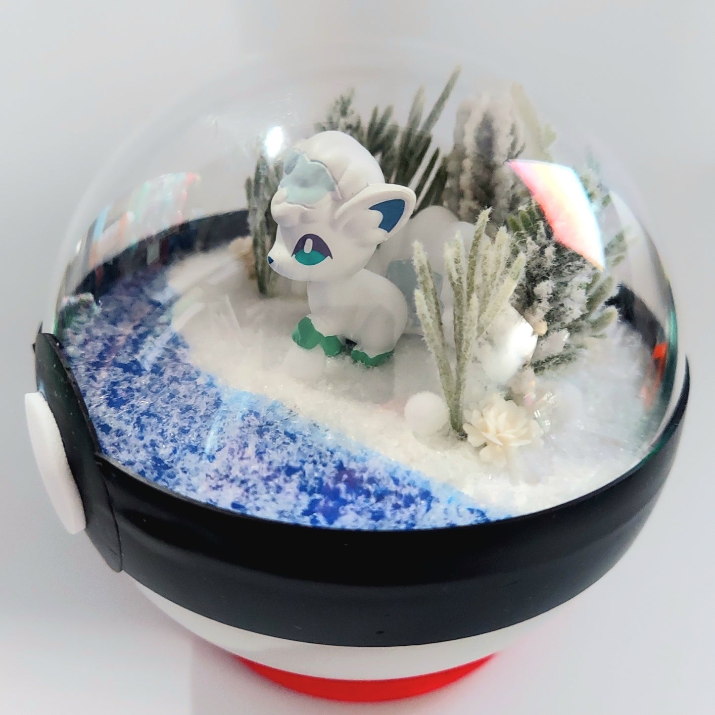 Vulpix (Alolan) Terrarium